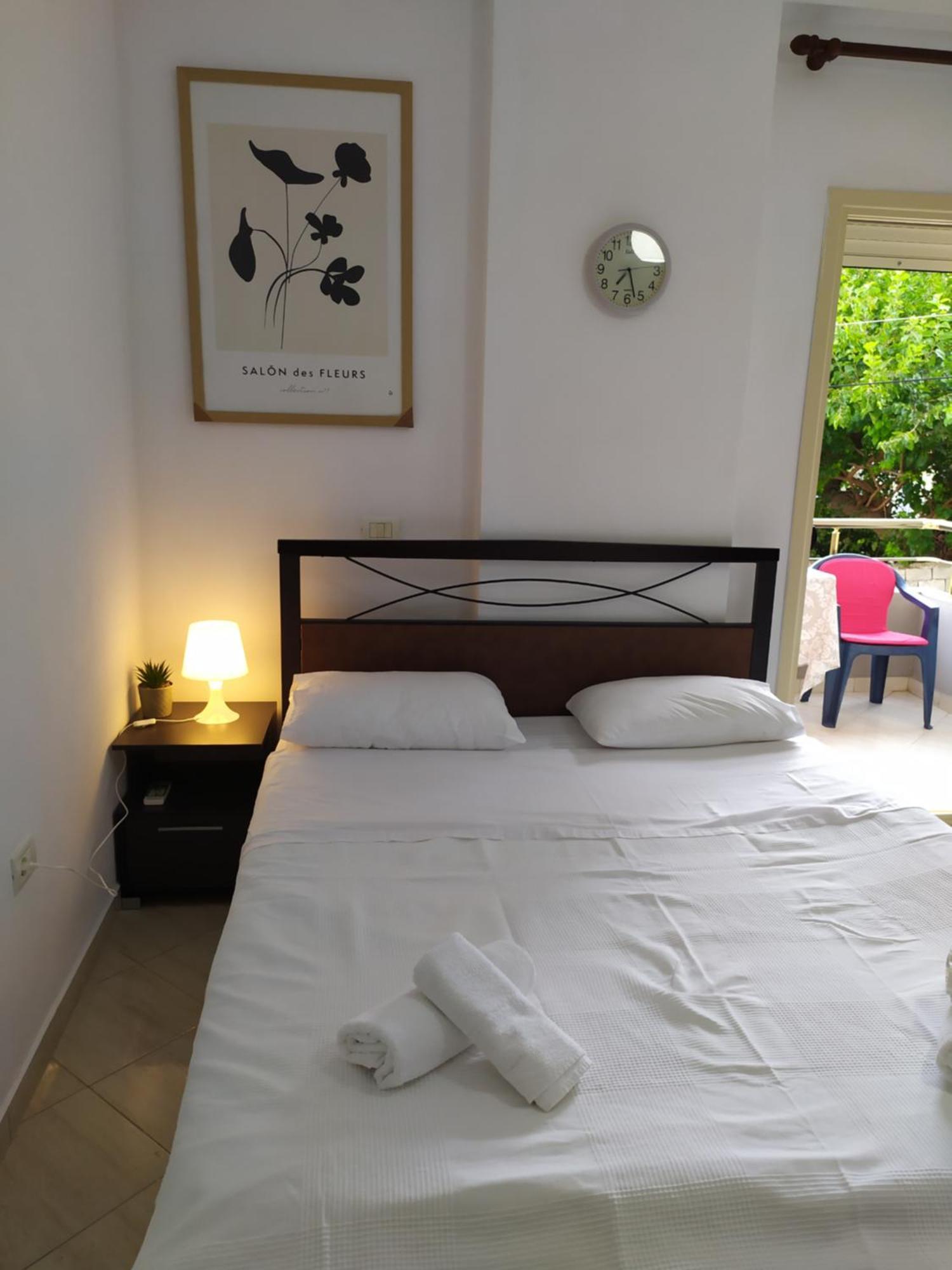 Valbona Apartments Vlorë Buitenkant foto